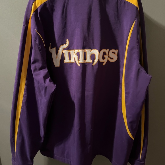 NFL Minnesota Vikings Purple Jacket with Black Label - Picture 3 of 6
